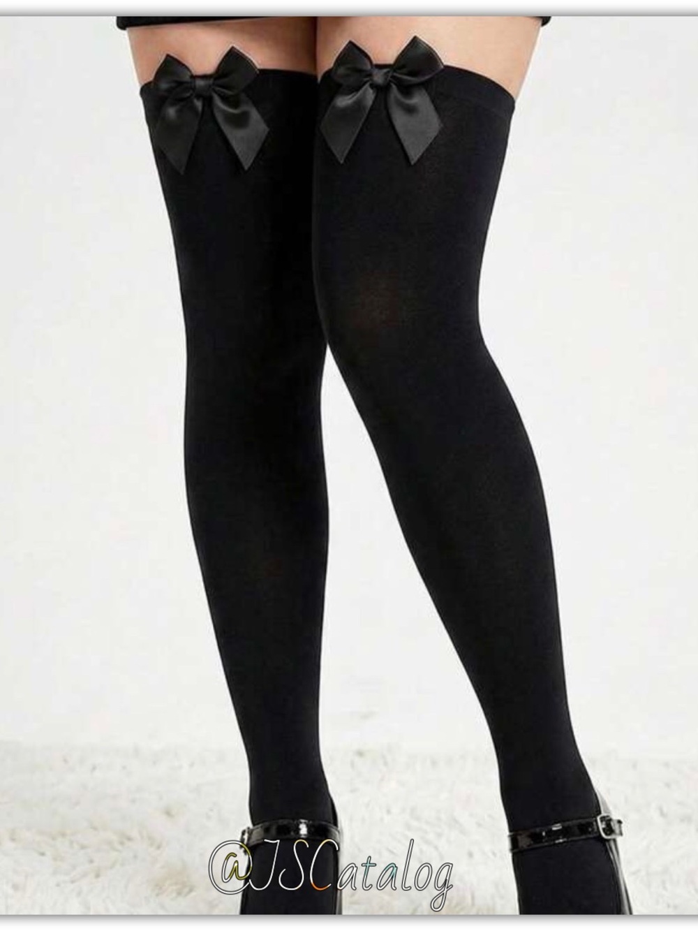 Black Bow-Accent Thighhigh Socks